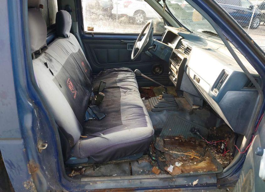 Photo 5 of 1986 Nissan D21 SHORT BED (VIN 1N6ND11S7GC413863)