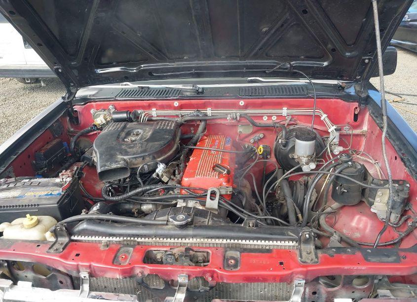 Photo 10 of 1992 Nissan Truck SHORT WHEELBASE (VIN 1N6SD11S0NC337483)