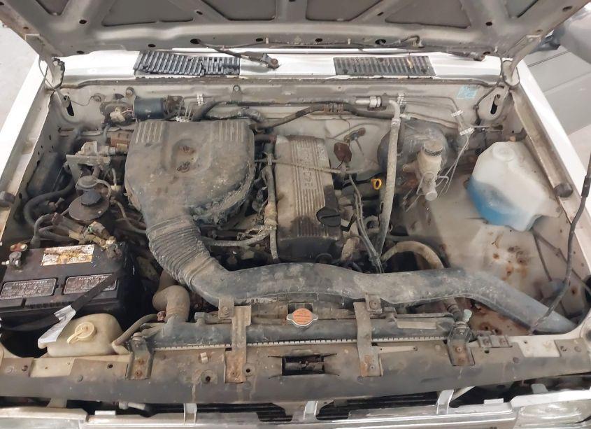 Photo 10 of 1996 Nissan Truck XE (VIN 1N6SD11S0TC376698)