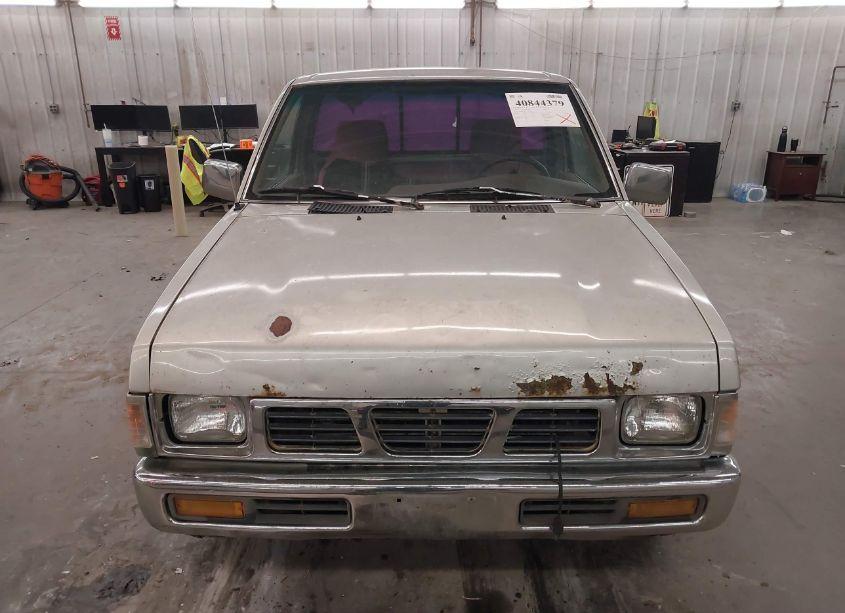 Photo 13 of 1996 Nissan Truck XE (VIN 1N6SD11S0TC376698)