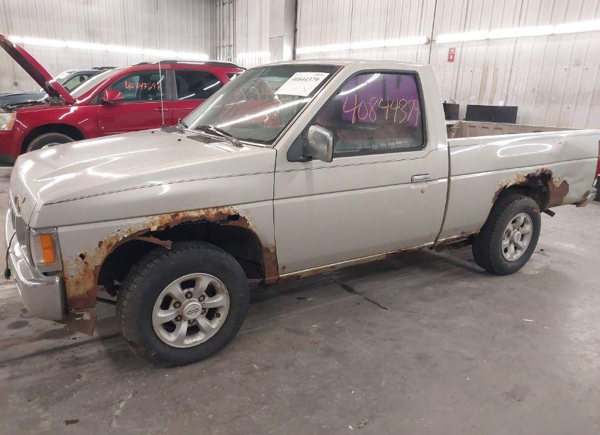 Photo 6 of 1996 Nissan Truck XE (VIN 1N6SD11S0TC376698)