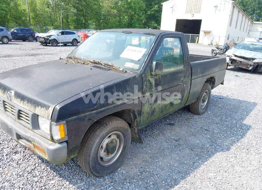 Photo 2 of 1993 Nissan Truck SHORT WHEELBASE (VIN 1N6SD11S1PC337477)