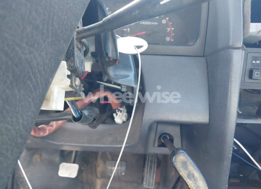 Photo 11 of 1995 Nissan Truck E/XE (VIN 1N6SD11S1SC466215)