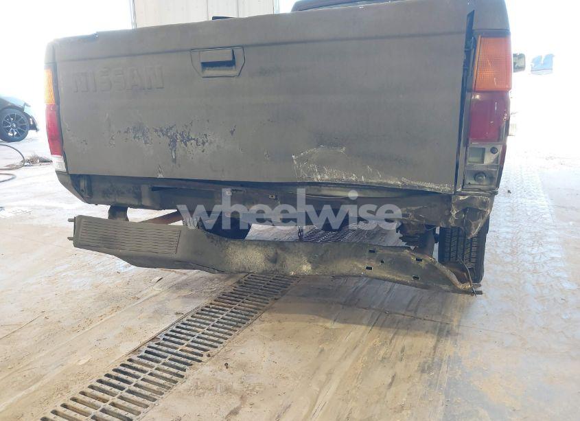 Photo 6 of 1993 Nissan Truck SHORT WHEELBASE (VIN 1N6SD11S3PC348898)