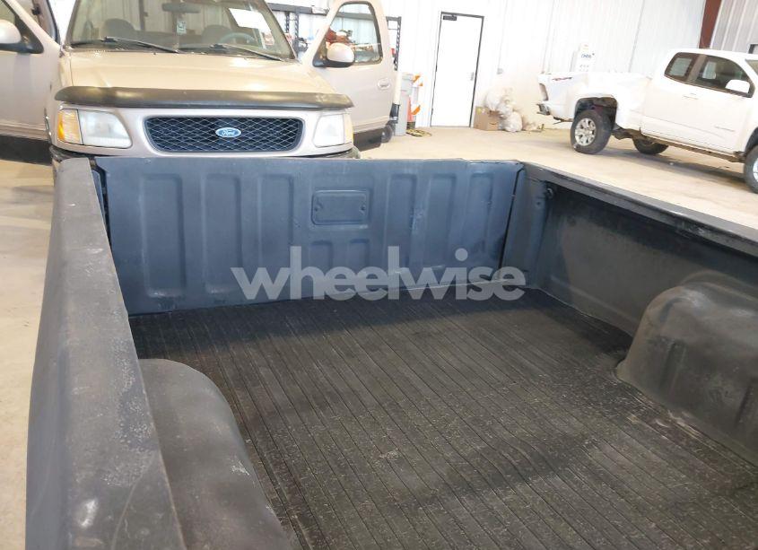 Photo 8 of 1993 Nissan Truck SHORT WHEELBASE (VIN 1N6SD11S3PC348898)