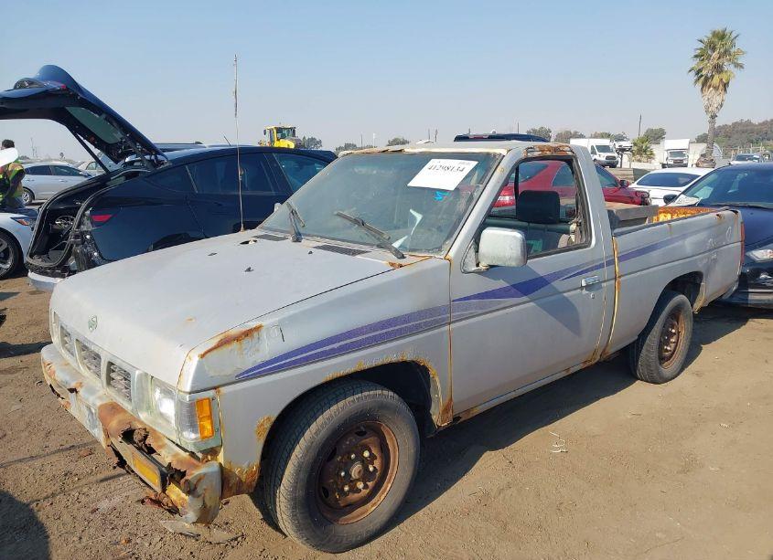 Photo 6 of 1996 Nissan Truck XE (VIN 1N6SD11S3TC305687)