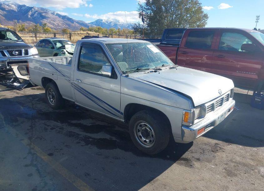 1993 Nissan Truck SHORT WHEELBASE (VIN 1N6SD11S5PC359899) main photo