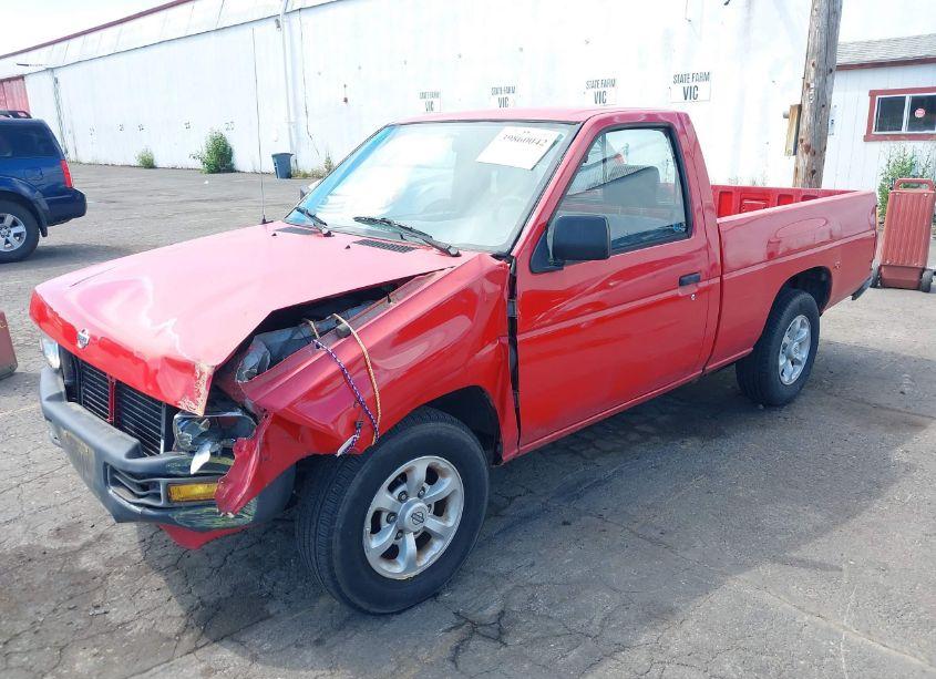 Photo 2 of 1996 Nissan Truck XE (VIN 1N6SD11S5TC334771)