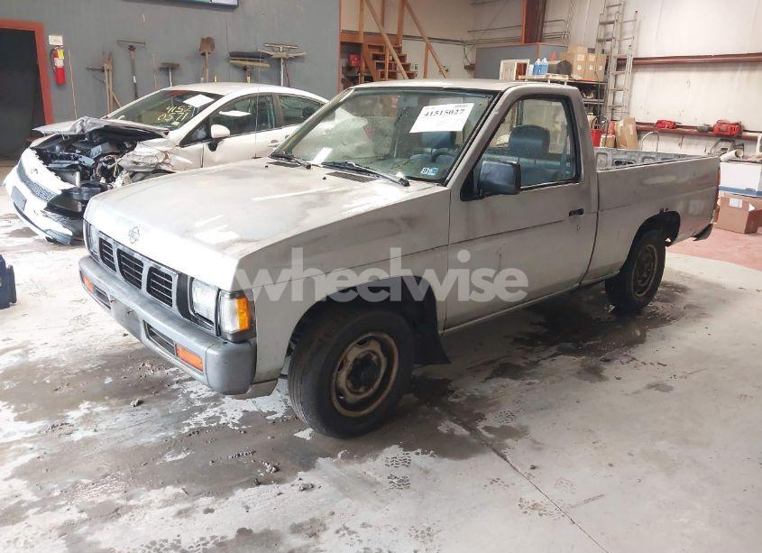 Photo 2 of 1993 Nissan Truck SHORT WHEELBASE (VIN 1N6SD11S7PC323101)