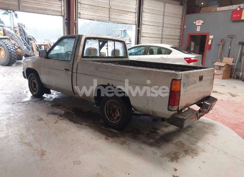 Photo 3 of 1993 Nissan Truck SHORT WHEELBASE (VIN 1N6SD11S7PC323101)