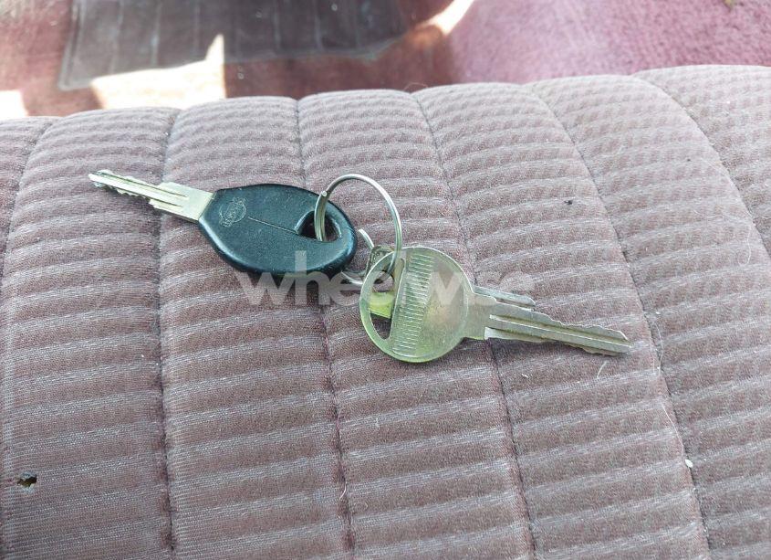 Photo 11 of 1993 Nissan Truck SHORT WHEELBASE (VIN 1N6SD11S7PC431315)