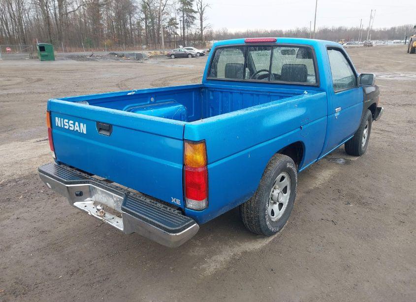 Photo 4 of 1995 Nissan Truck E/XE (VIN 1N6SD11S7SC390600)