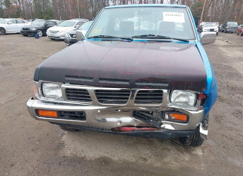 Photo 6 of 1995 Nissan Truck E/XE (VIN 1N6SD11S7SC390600)