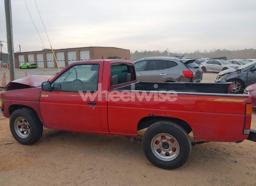 Photo 15 of 1992 Nissan Truck SHORT WHEELBASE (VIN 1N6SD11SXNC304992)