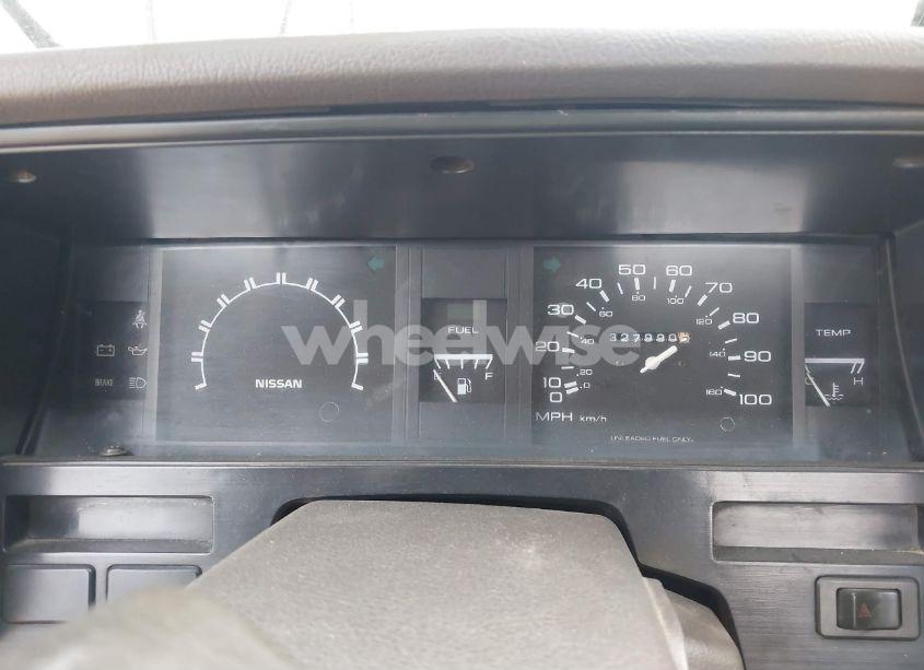 Photo 7 of 1992 Nissan Truck SHORT WHEELBASE (VIN 1N6SD11SXNC304992)