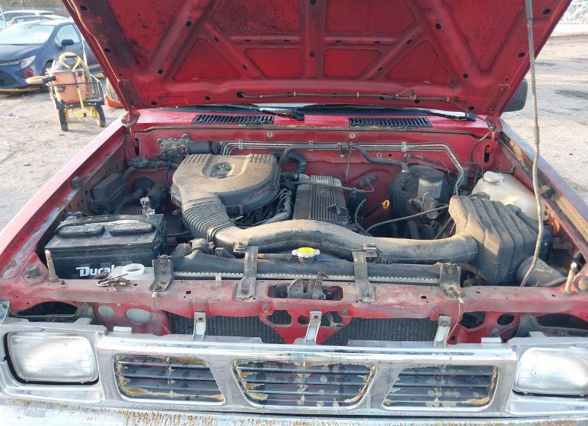 Photo 10 of 1995 Nissan Truck E/XE (VIN 1N6SD11SXSC353900)