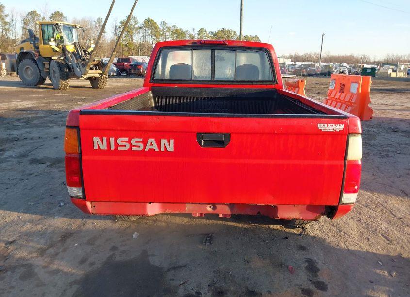 Photo 6 of 1995 Nissan Truck E/XE (VIN 1N6SD11SXSC353900)