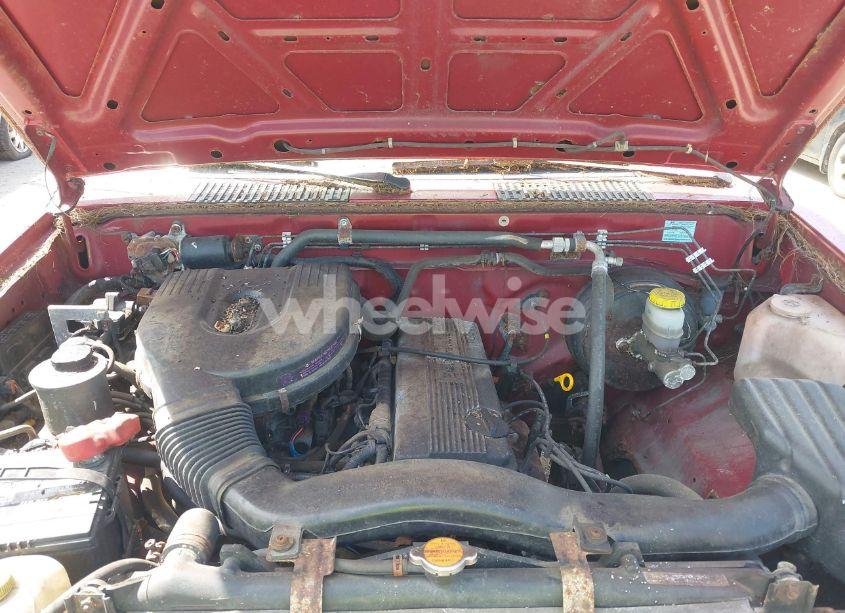Photo 10 of 1997 Nissan 4x4 TRUCK XE (VIN 1N6SD11Y4VC415557)