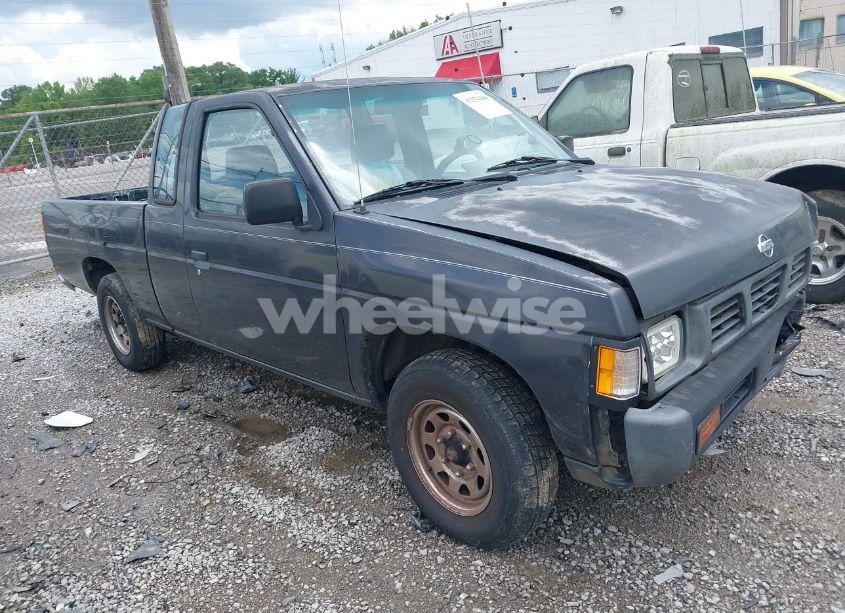 1993 Nissan Truck KING CAB (VIN 1N6SD16S2PC399186) main photo