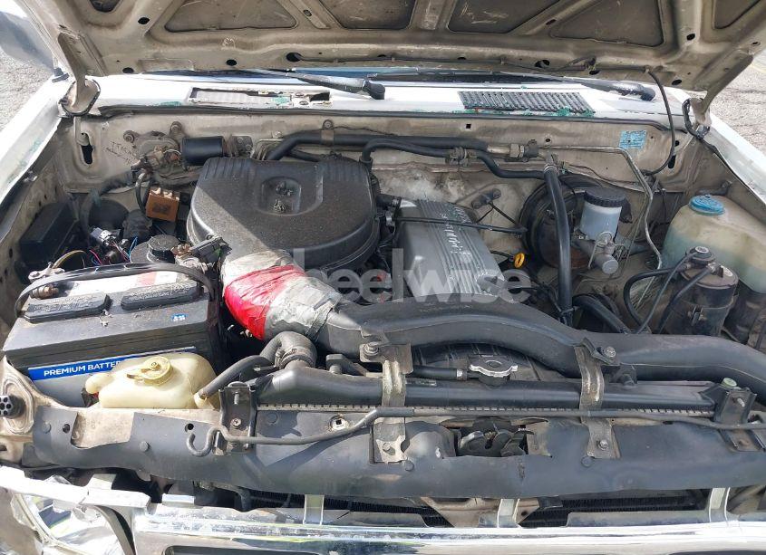 Photo 10 of 1995 Nissan Truck KING CAB XE (VIN 1N6SD16S2SC425892)