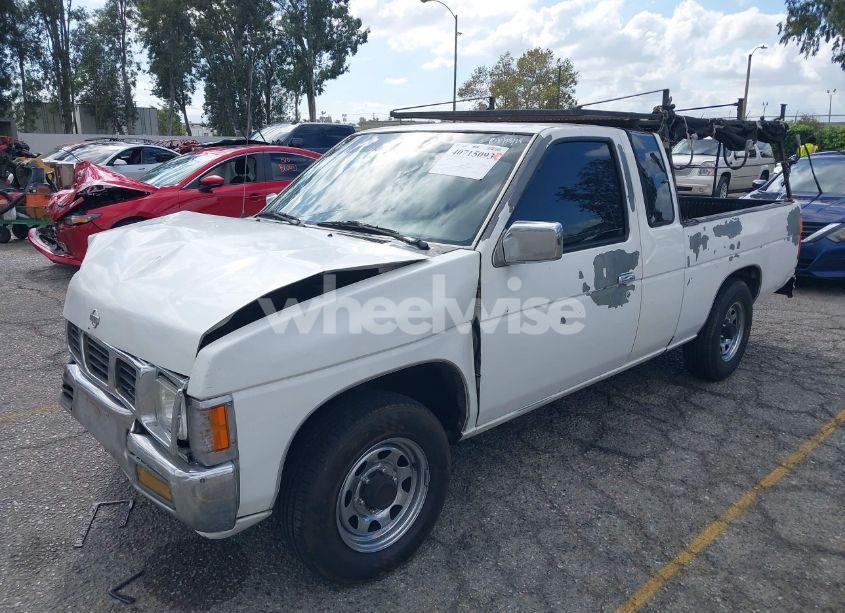 Photo 2 of 1995 Nissan Truck KING CAB XE (VIN 1N6SD16S2SC425892)