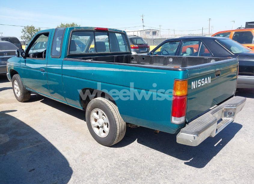 Photo 3 of 1996 Nissan Truck KING CAB SE/KING CAB XE (VIN 1N6SD16S2TC322599)