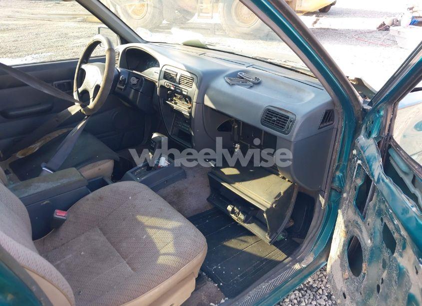 Photo 5 of 1995 Nissan Truck KING CAB XE (VIN 1N6SD16S3SC444984)