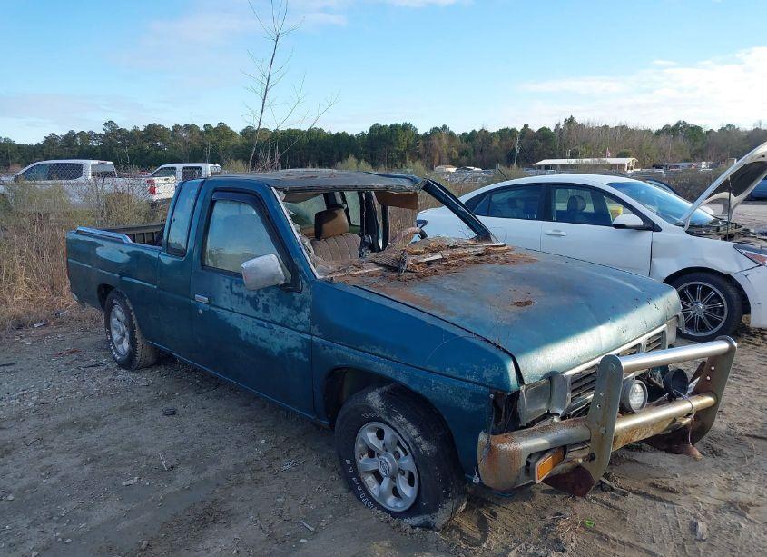 1996 Nissan Truck KING CAB SE/KING CAB XE (VIN 1N6SD16S3TC377000) main photo