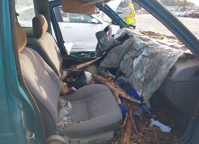 Photo 5 of 1996 Nissan Truck KING CAB SE/KING CAB XE (VIN 1N6SD16S3TC377000)