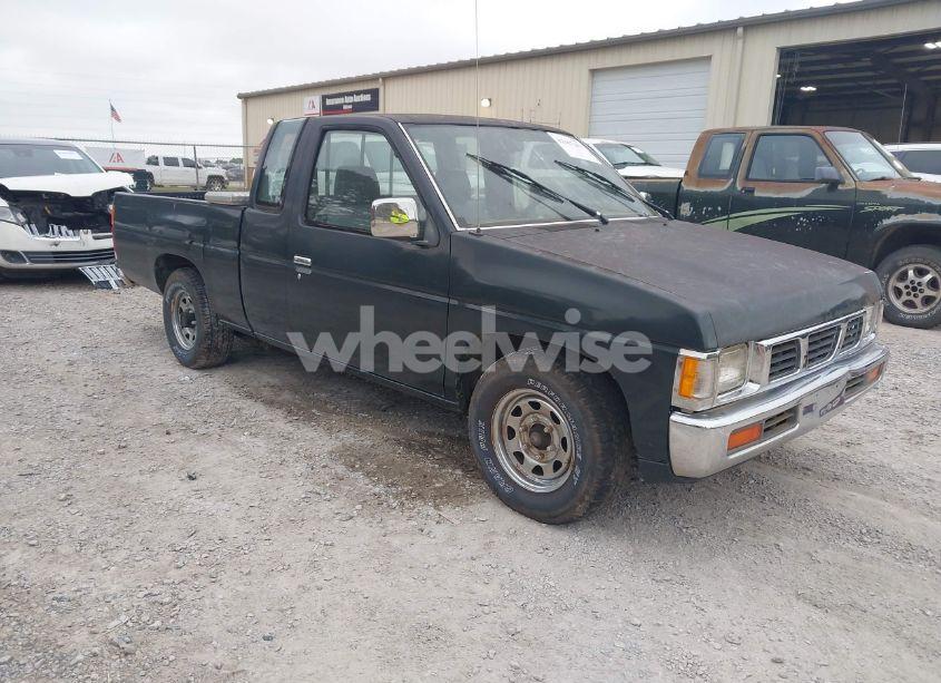 1993 Nissan Truck KING CAB (VIN 1N6SD16S5PC405482) main photo