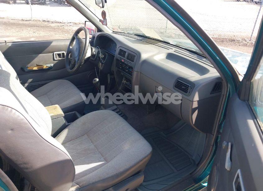 Photo 5 of 1995 Nissan Truck KING CAB XE (VIN 1N6SD16S5SC418726)