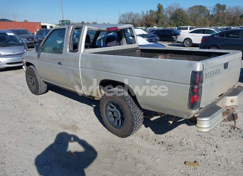 Photo 3 of 1996 Nissan Truck KING CAB SE/KING CAB XE (VIN 1N6SD16S5TC347089)