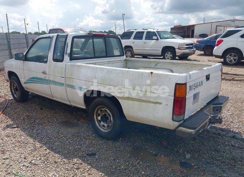 Photo 3 of 1995 Nissan Truck KING CAB XE (VIN 1N6SD16S6SC458927)