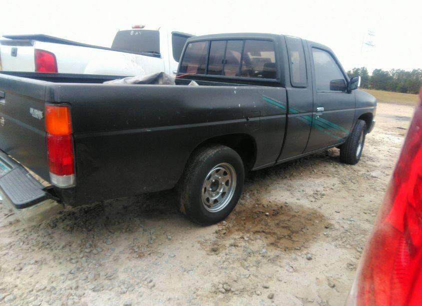 Photo 4 of 1993 Nissan Truck KING CAB (VIN 1N6SD16S8PC401894)