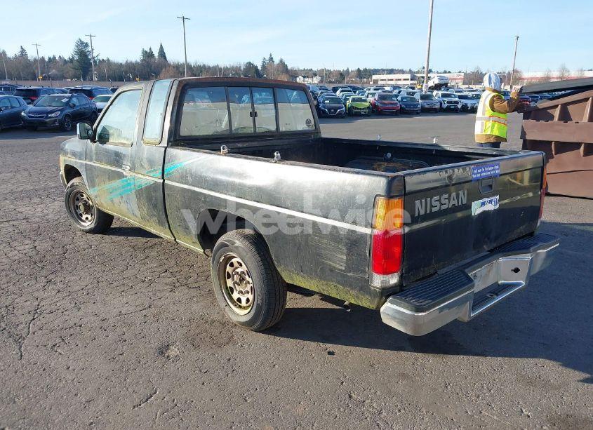 Photo 3 of 1993 Nissan Truck KING CAB (VIN 1N6SD16S9PC432779)