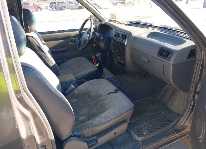 Photo 5 of 1995 Nissan Truck KING CAB XE (VIN 1N6SD16SXSC470286)