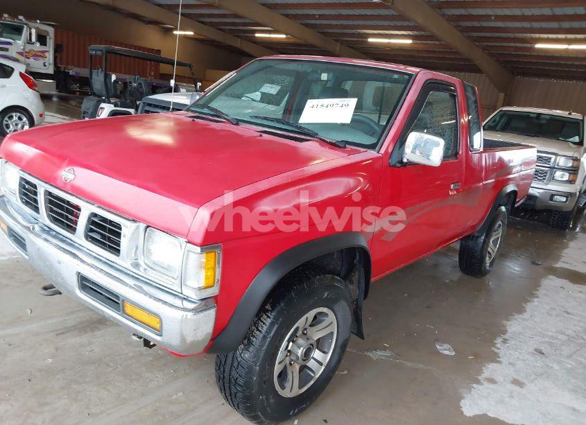 Photo 2 of 1996 Nissan Truck KING CAB SE/KING CAB XE (VIN 1N6SD16Y4TC342616)
