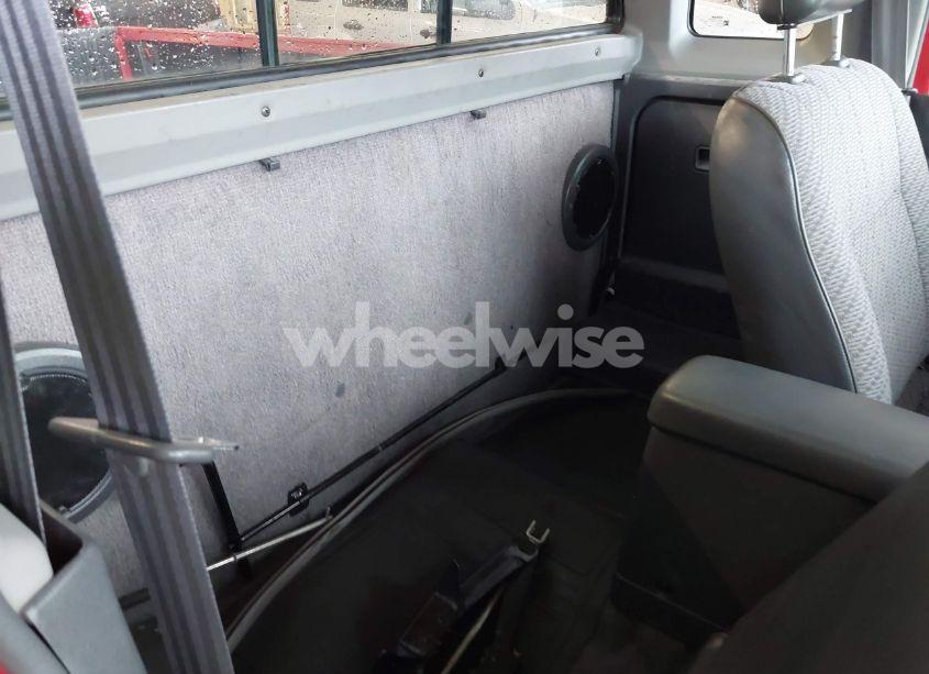 Photo 8 of 1996 Nissan Truck KING CAB SE/KING CAB XE (VIN 1N6SD16Y4TC342616)