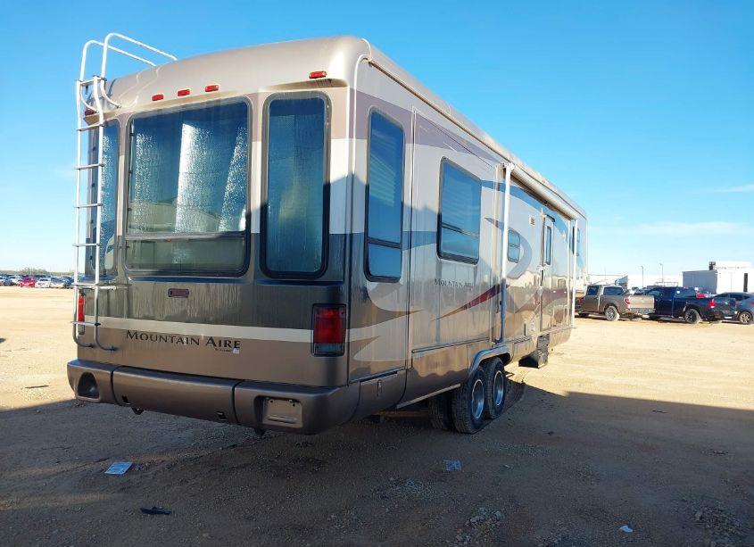 Photo 4 of 2003 Mountain Aire OTHER (VIN 1N8RL372830900824)