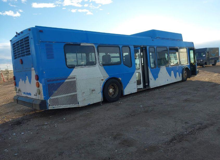 Photo 4 of 2009 El Dorado AXESS (VIN 1N9APALG19C084095)