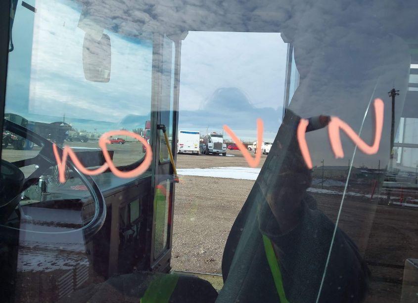 Photo 9 of 2009 El Dorado AXESS (VIN 1N9APALG19C084095)