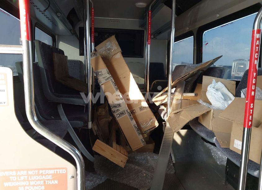 Photo 8 of 2017 El Dorado AXESS (VIN 1N9APALG4HC084199)