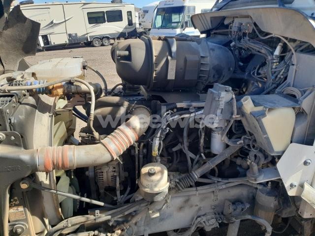 Photo 10 of 2011 KENWORTH T800 SERVICE TRUCK (VIN 1NKDLP0X3BJ295878)