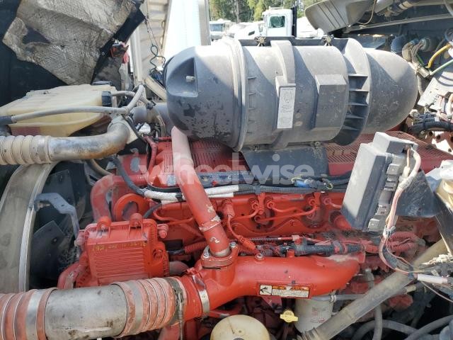 Photo 7 of 2013 KENWORTH T800 DUMP TRUCK (VIN 1NKDX4EX0DJ368123)