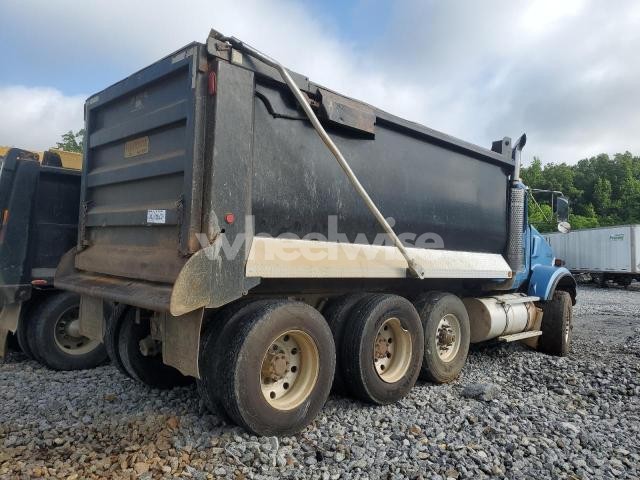 Photo 6 of 2007 KENWORTH CONSTRUCTION T800 (VIN 1NKDXBTX97J175240)