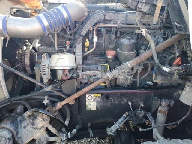 2019 KENWORTH T800 DUMP TRUCK (VIN 1NKDXP0XXKJ289127) main photo