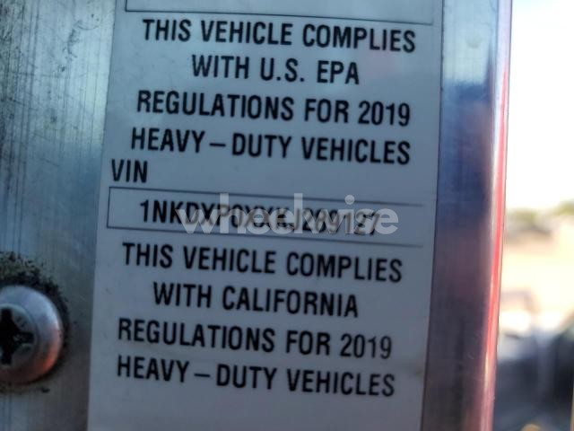 Photo 3 of 2019 KENWORTH T800 DUMP TRUCK (VIN 1NKDXP0XXKJ289127)