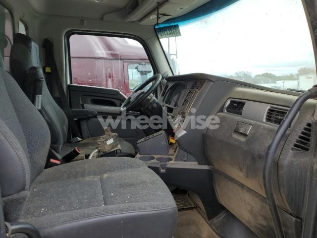 Photo 6 of 2023 KENWORTH T880 DUMP TRUCK (VIN 1NKZL40X3PJ226720)
