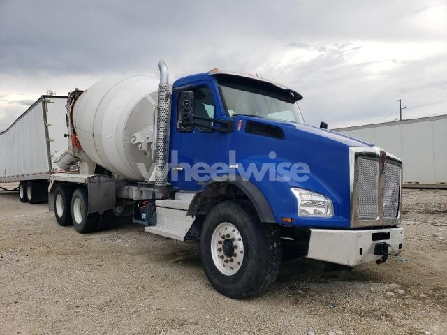 Photo 2 of 2022 KENWORTH T880 READY MIX TRUCK (VIN 1NKZLK0X8NJ487116)