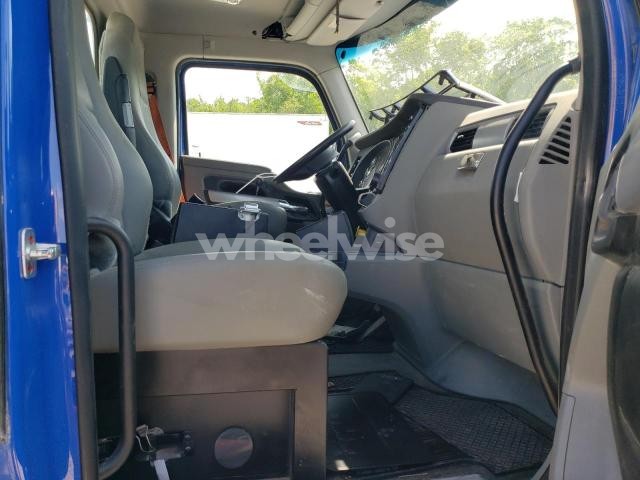 Photo 7 of 2022 KENWORTH T880 READY MIX TRUCK (VIN 1NKZLK0X8NJ487116)